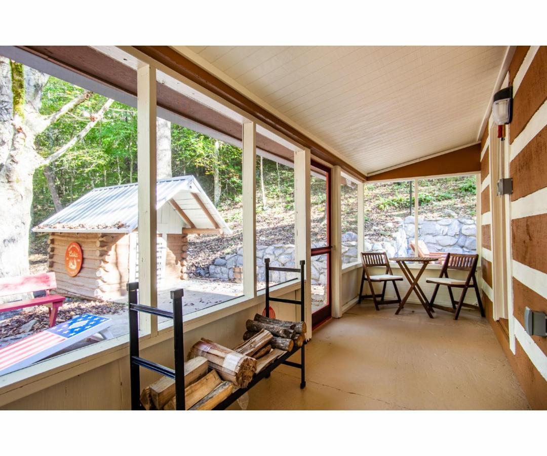 Beary Relaxing Cabin - Rustic With Outdoor Patio Townsend Dış mekan fotoğraf